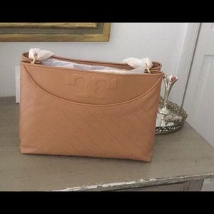 Tory Burch Alexa Slouchy Tote